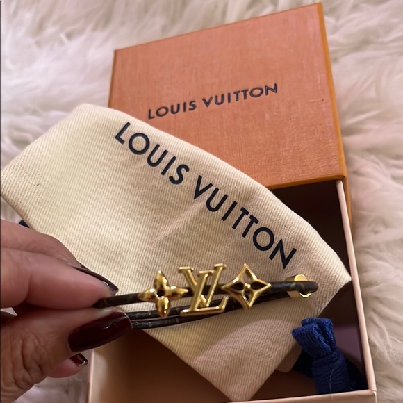 Louis Vuitton Iconic bracelet - Picture 7 of 7